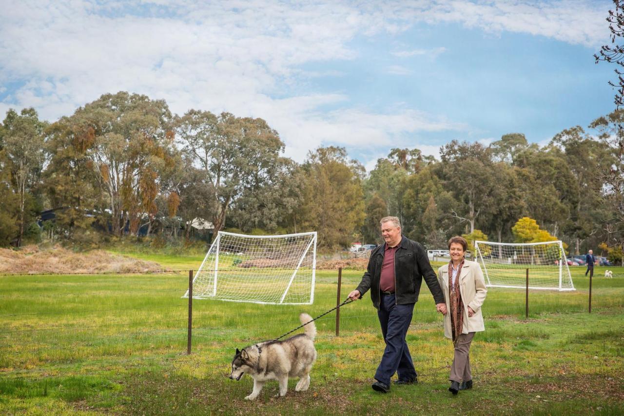 Borderland Wodonga Holiday Park Exterior photo
